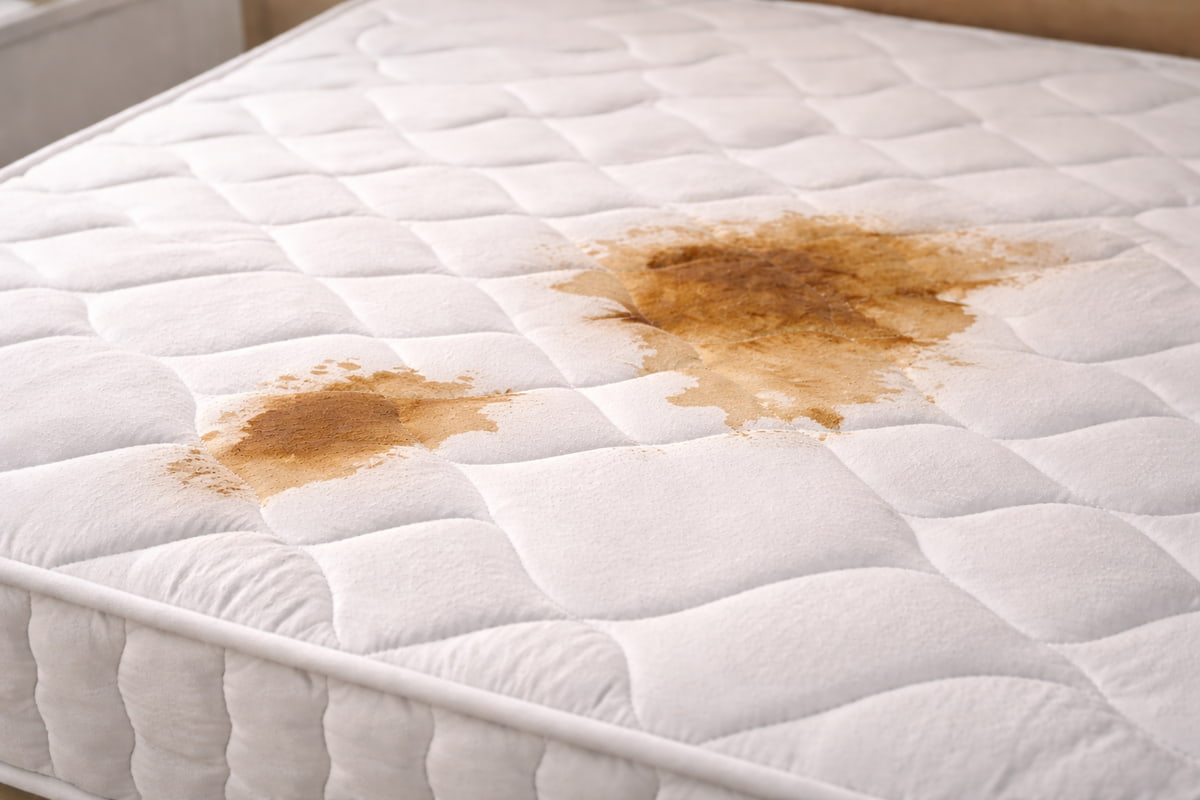 comment-detacher-un-matelas-conseils-par-type-de-tache