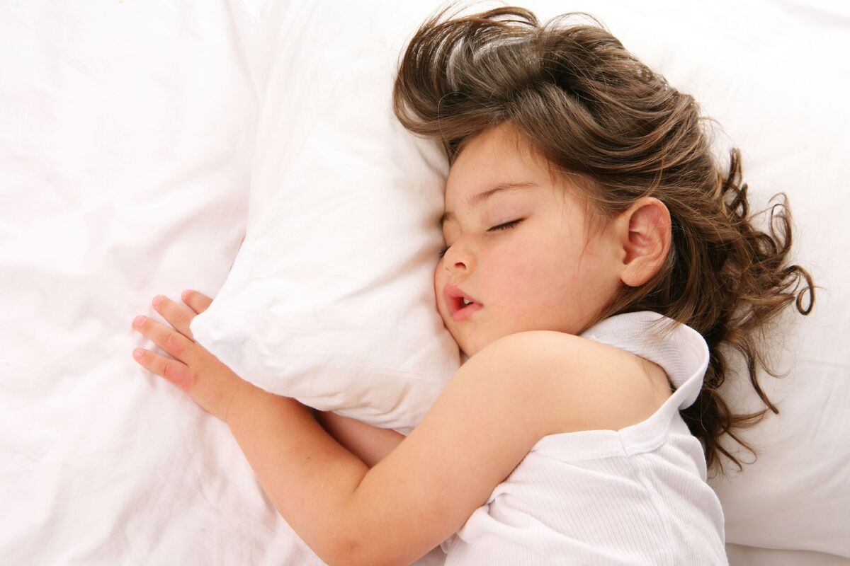 quand-changer-matelas-bebe-les-signes