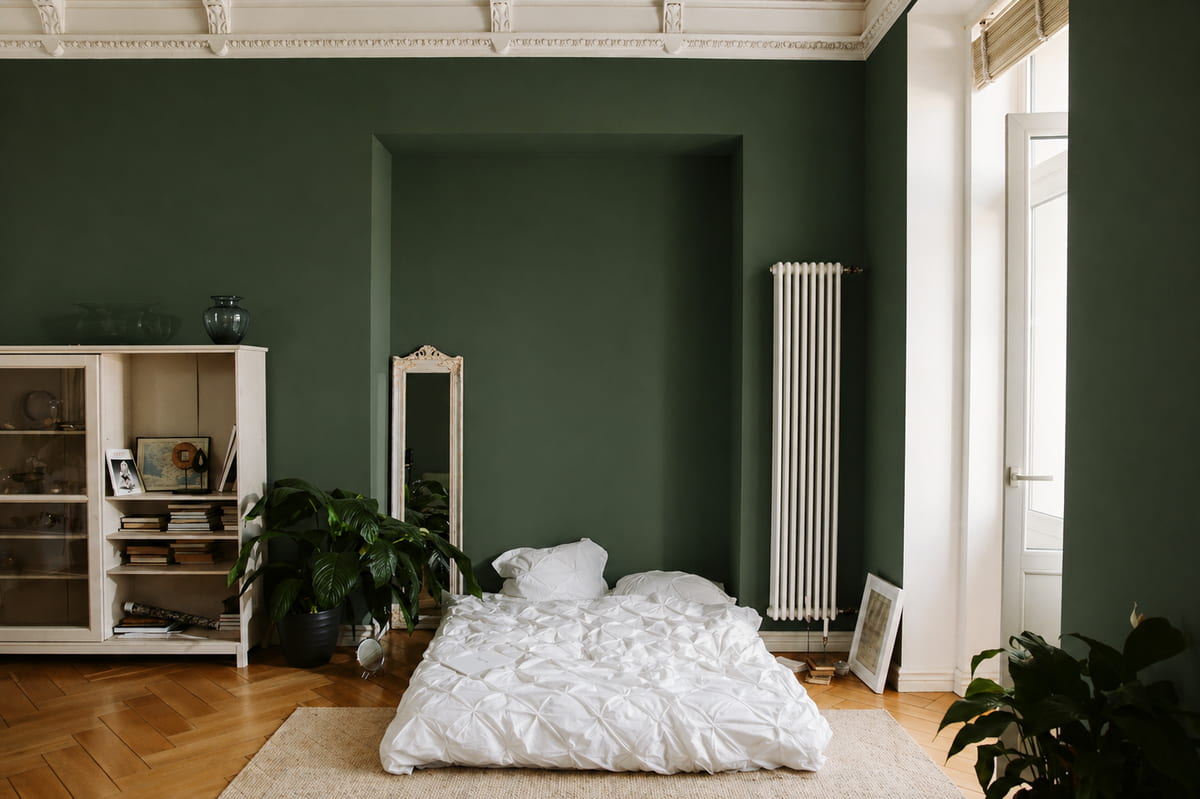 quoi-mettre-sous-un-matelas-au-sol