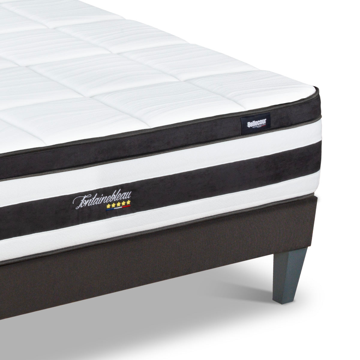 Prêt-à-dormir FONTAINEBLEAU avec Sommier, Couette, Oreillers et Protège-matelas
