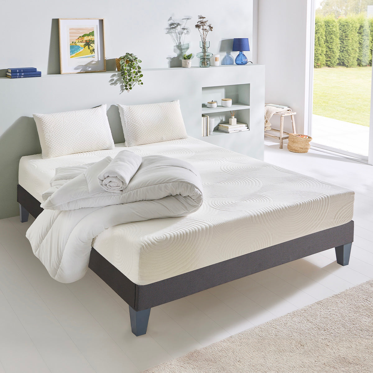 Prêt-à-dormir VOSGES avec Sommier, Couette, Oreillers et Protège-matelas