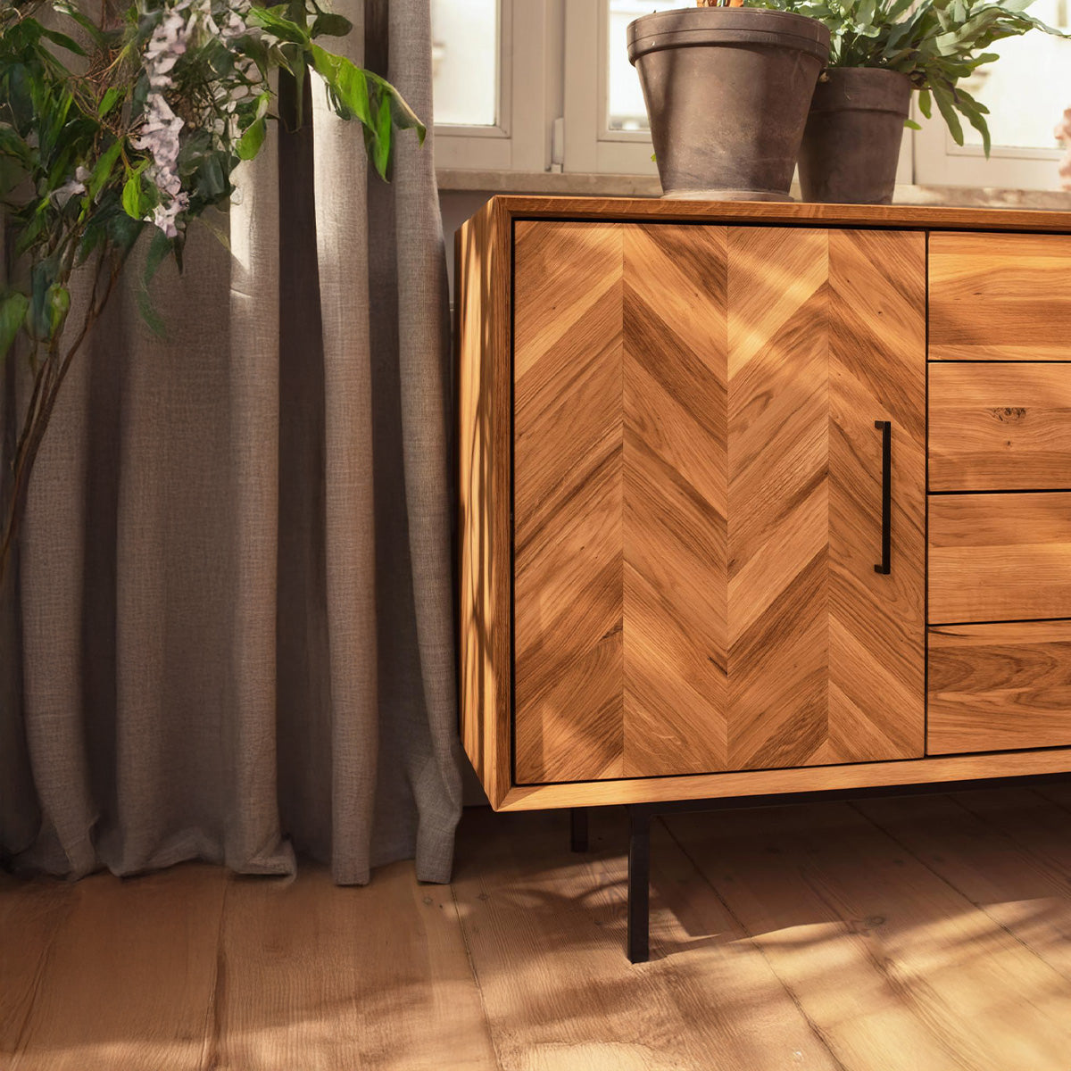 meuble-bas-144-cm-2-portes-bois-massif-hetre-paola