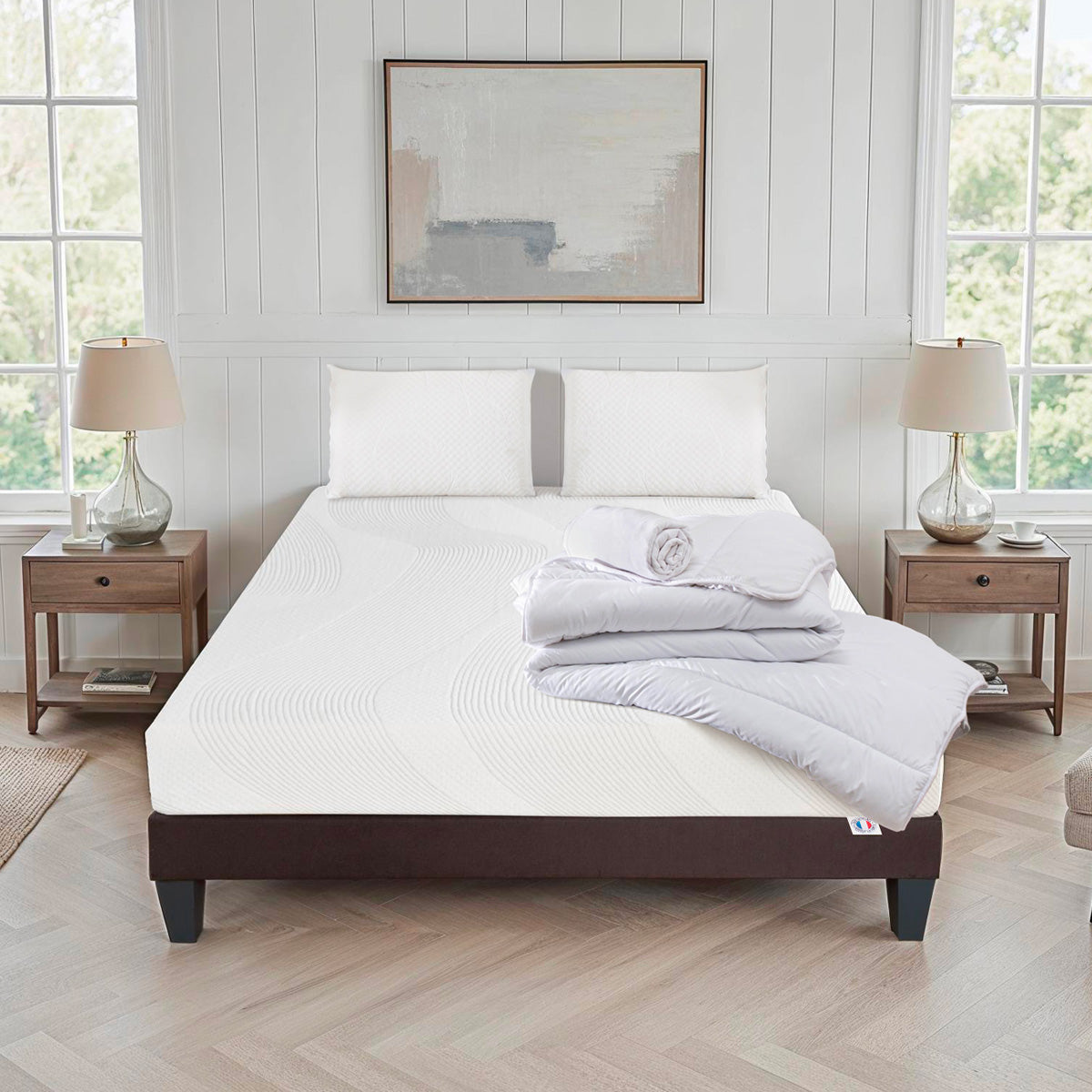 Prêt-à-dormir PARIS avec Sommier, Couette, Oreillers et Protège-matelas