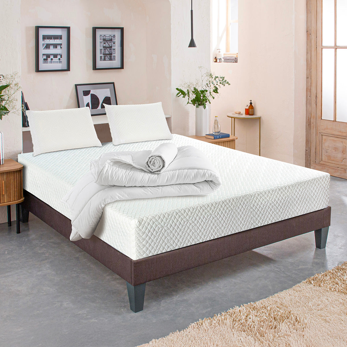 Prêt-à-dormir ABSOLU avec Sommier, Couette, Oreillers et Protège-matelas