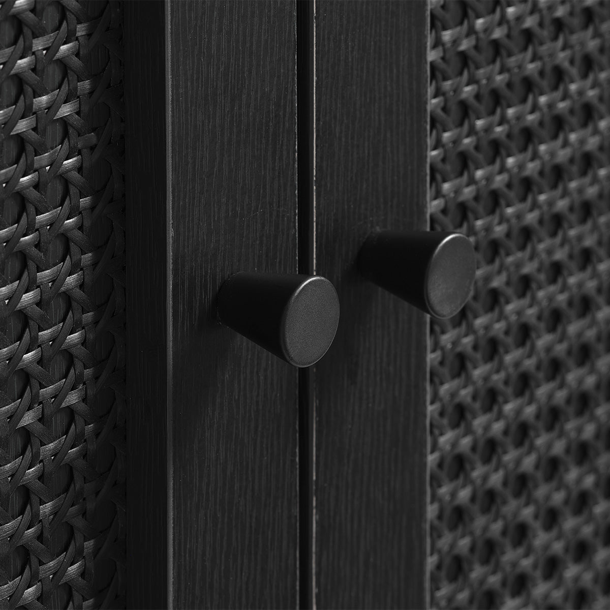 buffet-140-cm-3-portes-bois-et-cannage-noirs-manarola