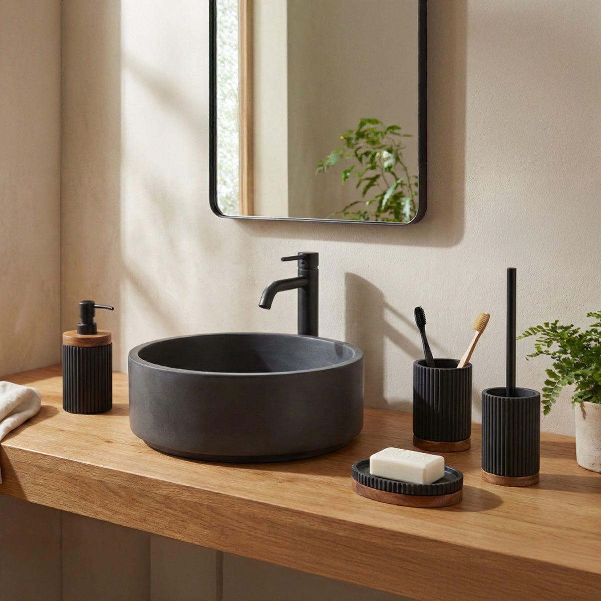 brosse-wc-resine-noire-et-bois-lago