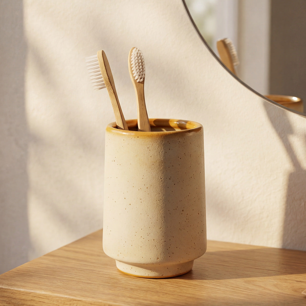 pot-brosse-a-dents-ceramique-beige-armonia
