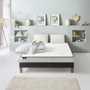 Prêt-à-dormir CRISTAL avec Sommier, Couette, Oreillers et Protège-matelas 