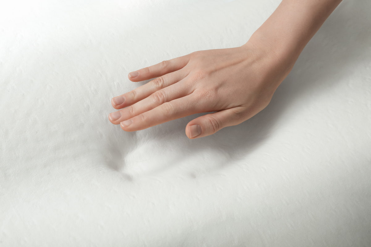 Matelas à mémoire de forme : avantages et inconvénients