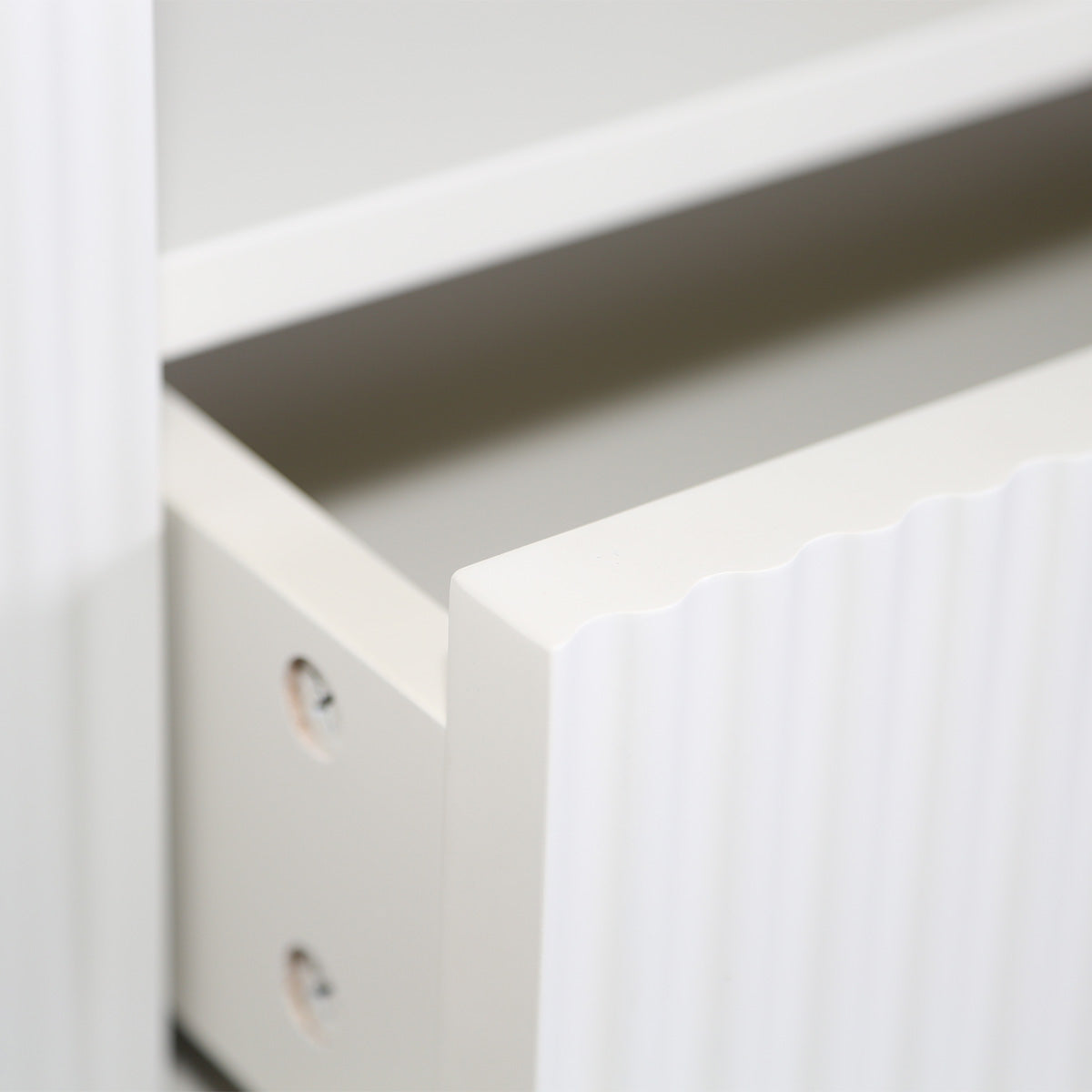 meuble-tv-140-cm-2-portes-1-tiroir-1-niche-bois-gris-clair-mirano