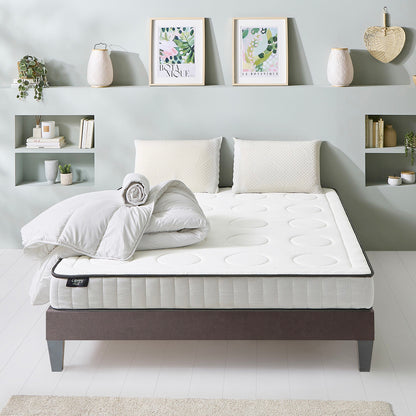 Prêt-à-dormir CRISTAL avec Sommier, Couette, Oreillers et Protège-matelas