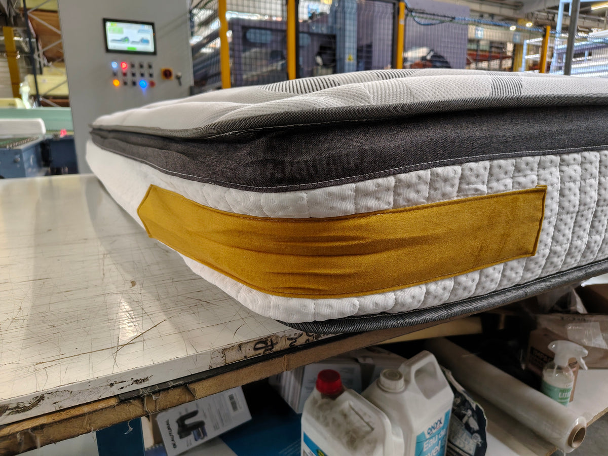 Matelas Mémoire de forme 24 cm COPENHAGUE - 160X200 - Offre N°507