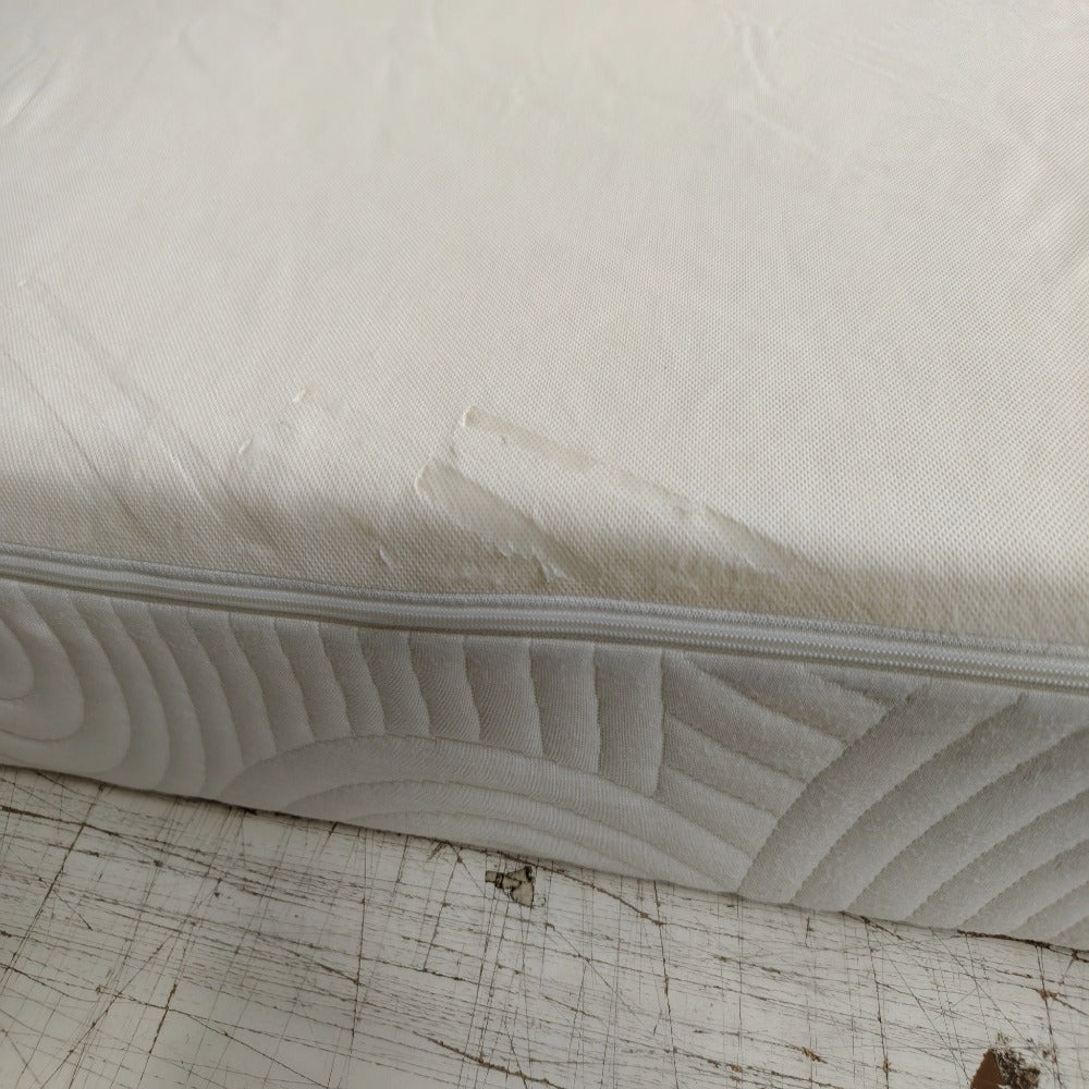Matelas Mousse 15 cm VOSGES - 140x190 - Offre N°495
