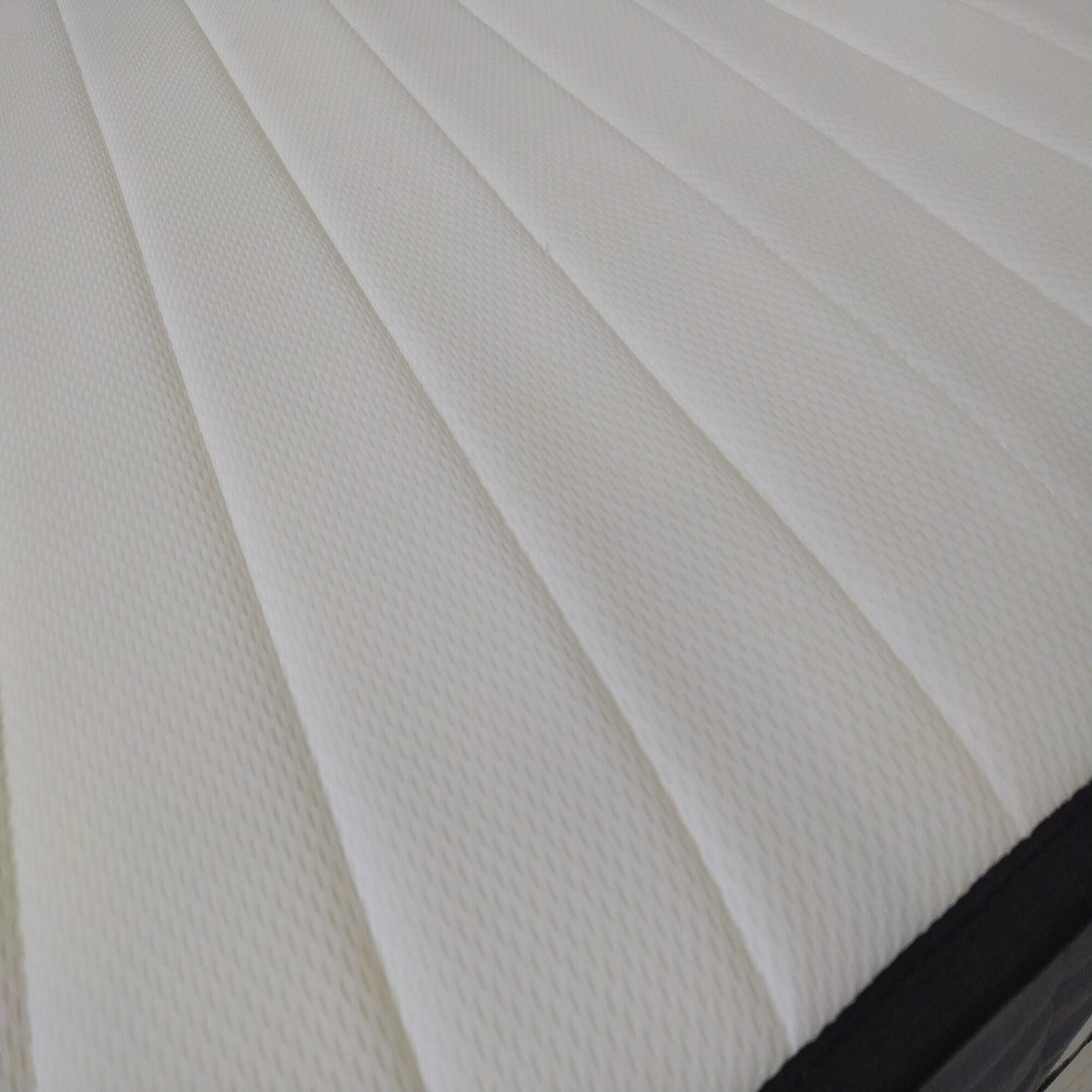 Matelas Mémoire de forme 25 cm TIVOLI - 140x190 - Offre N°470