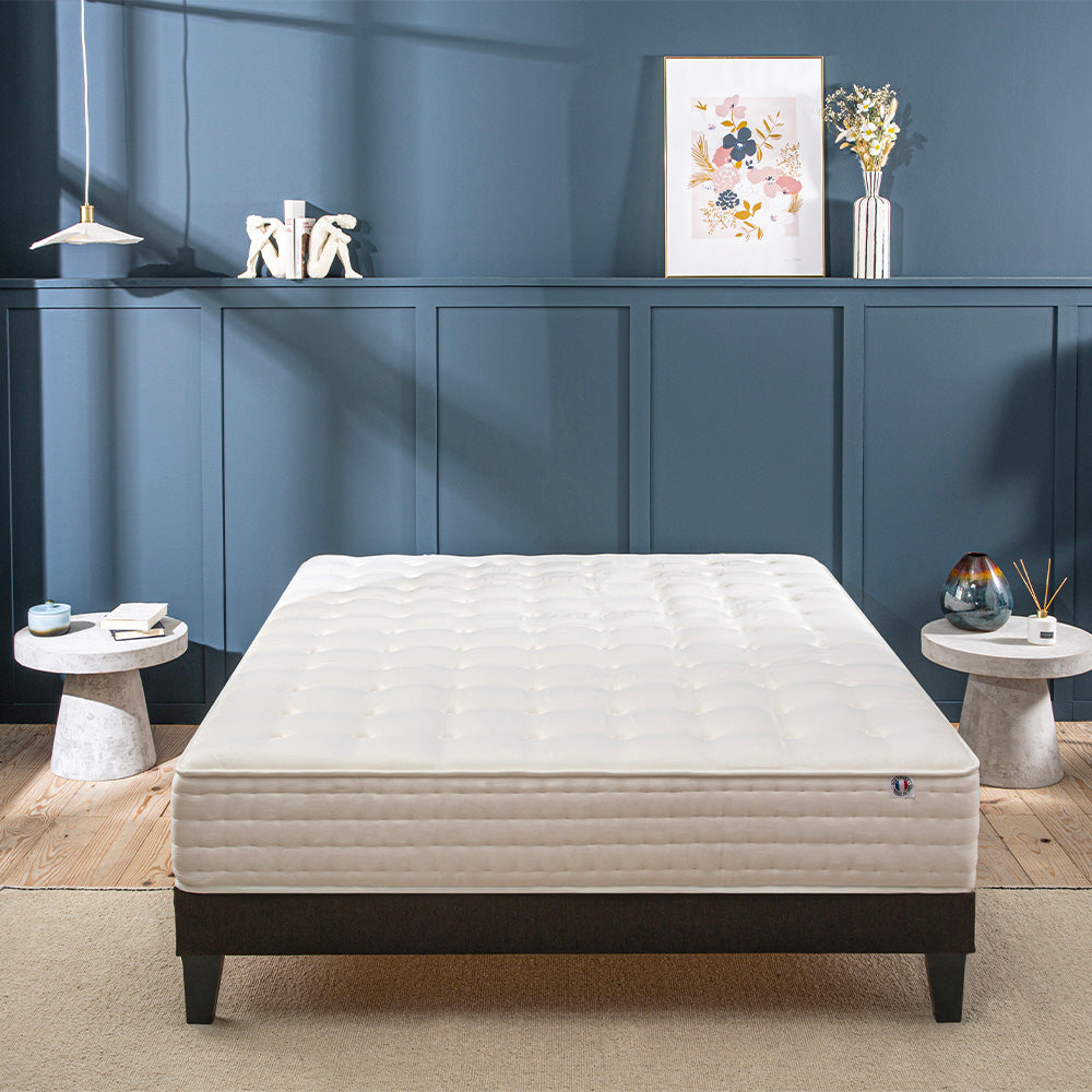 Ensemble Matelas Mémoire de forme CHÂTELET avec sommier