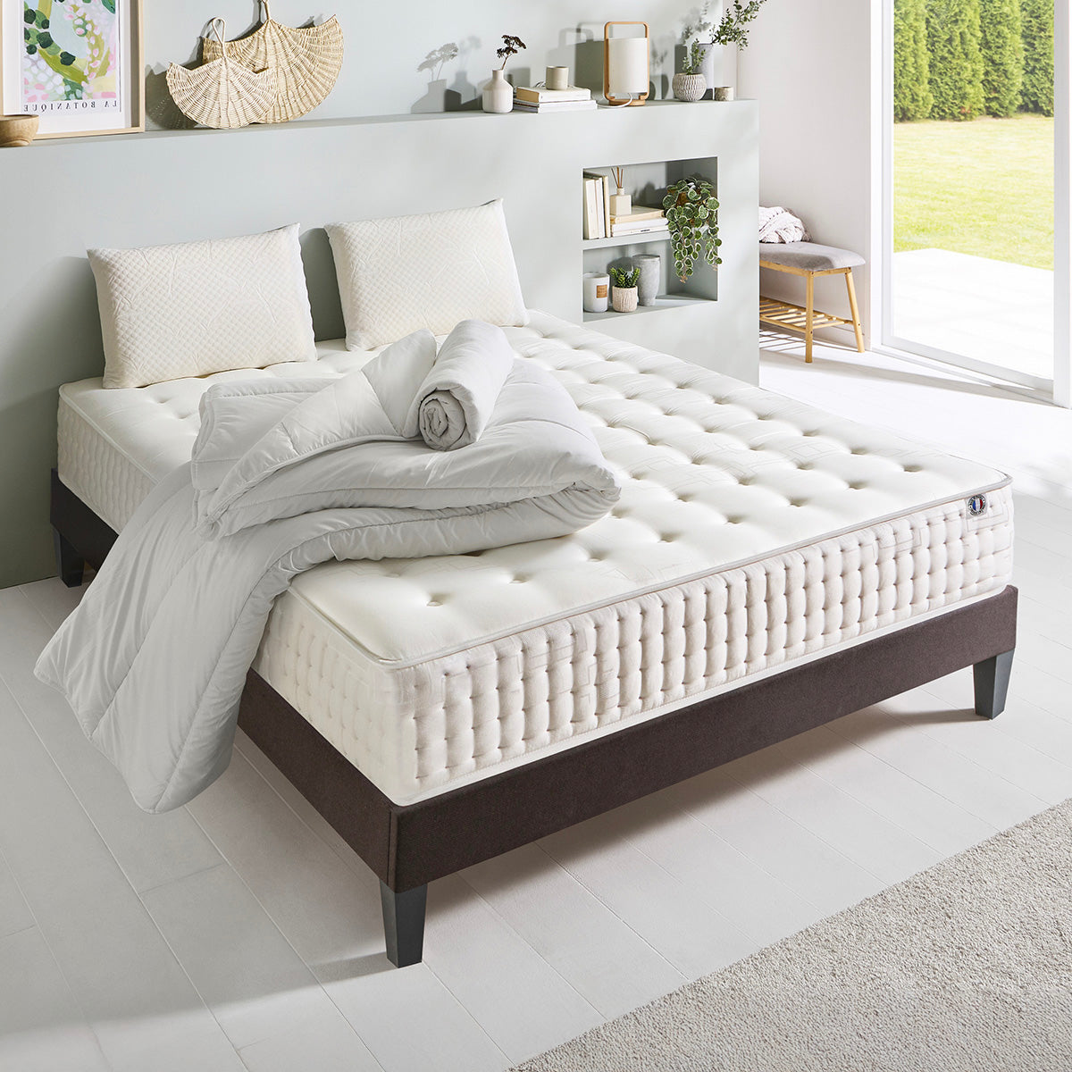 Prêt-à-dormir APOLLON avec Sommier, Couette, Oreillers et Protège-matelas